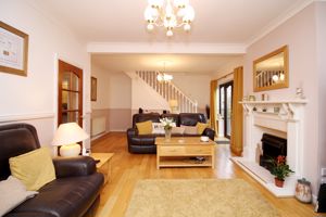 Lounge- click for photo gallery